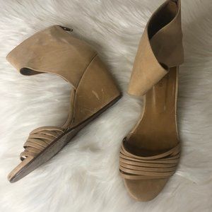 Coclico Tan Wedge Heel Peep-Toe SZ 39